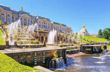 St. Petersburg: visit to Hermitage and Peterhof Park with the boat ride